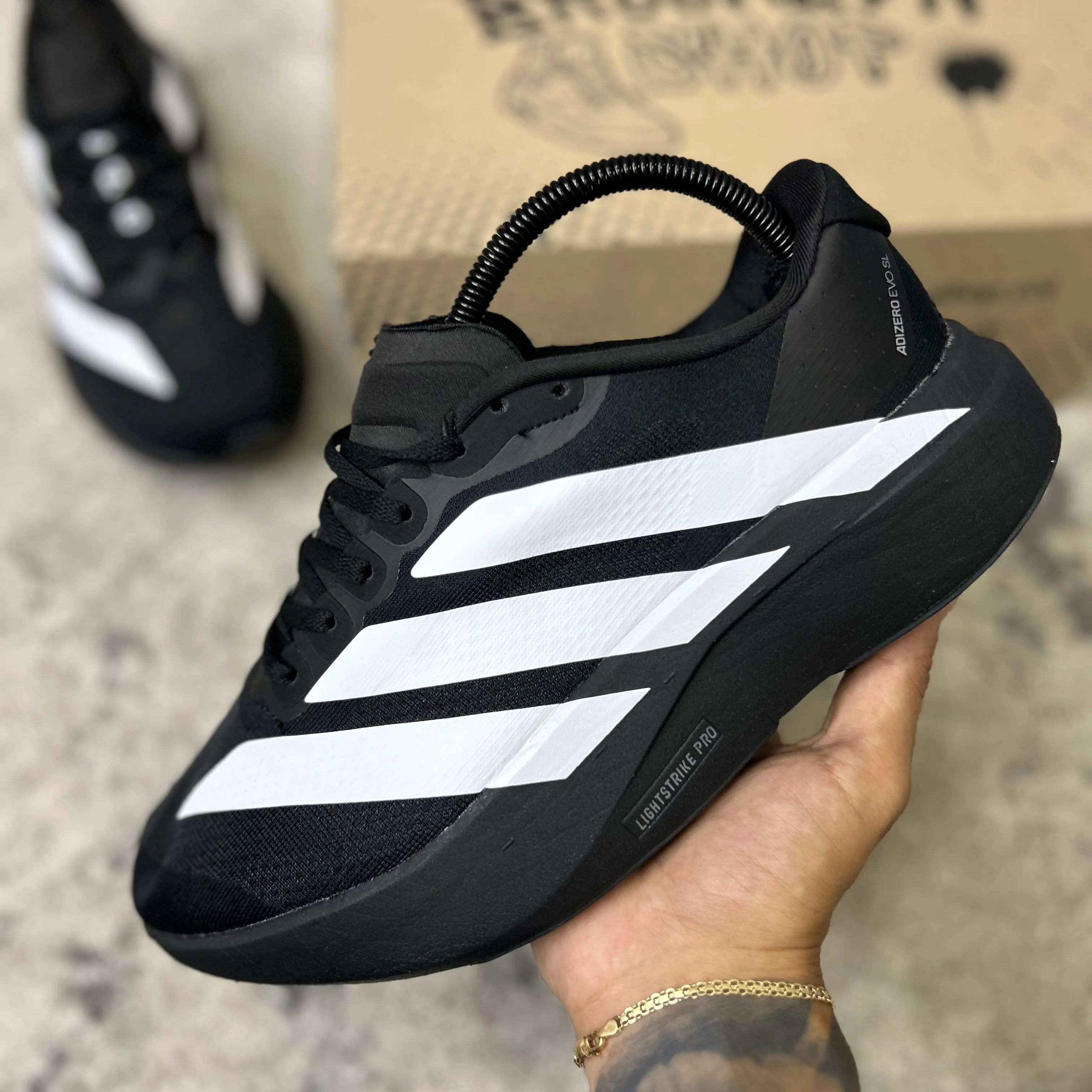 Adidas ADIZERO - TODO NEGRO (AAA) - Image 3