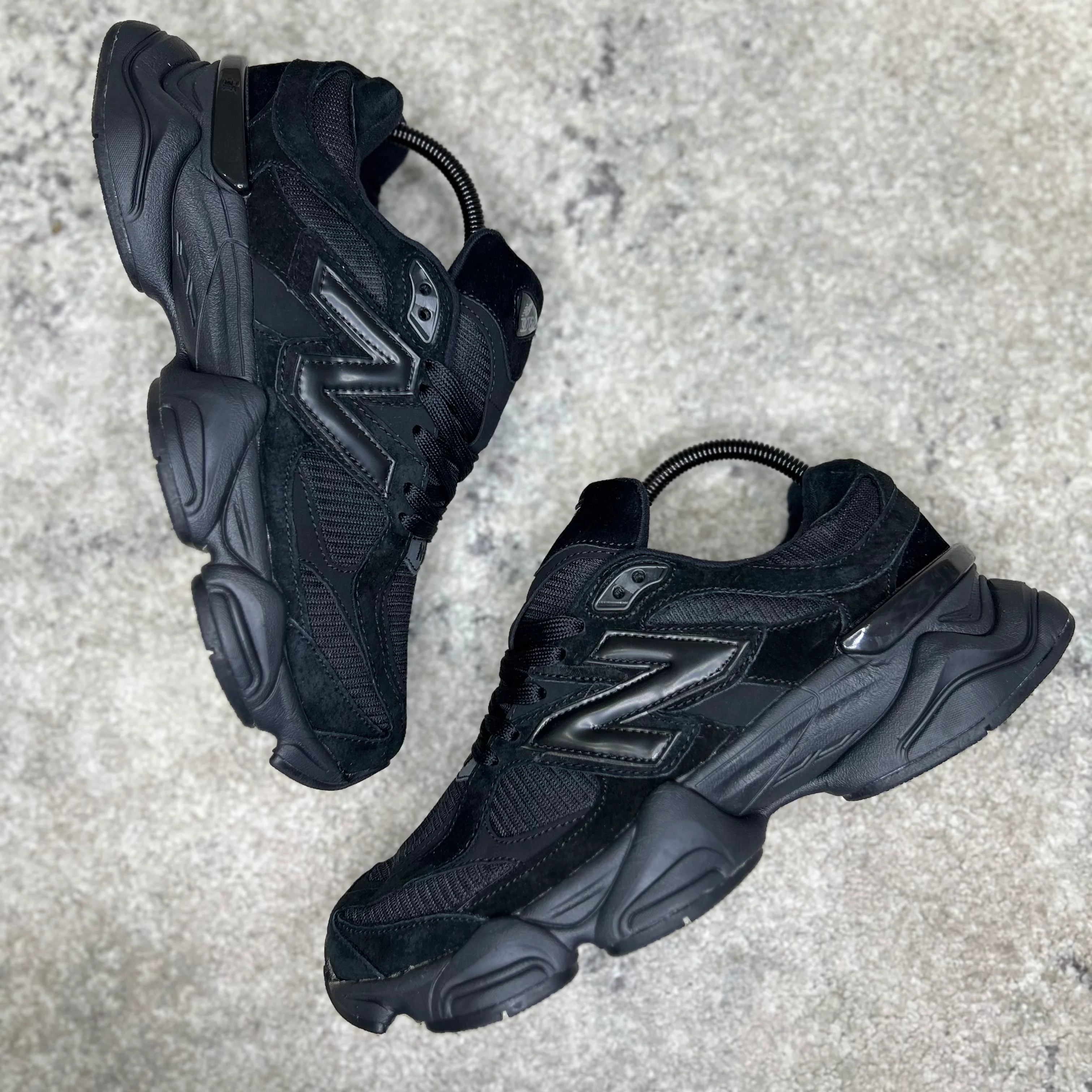 New Balance 9060 - TODO NEGRO (AAA) - Image 2