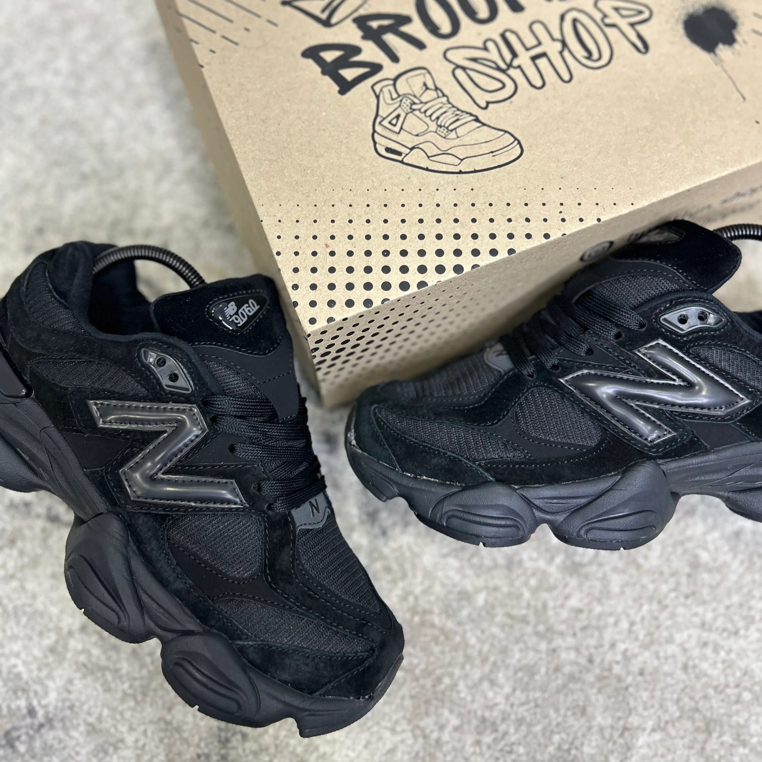 New Balance 9060 - TODO NEGRO (AAA) - Image 3