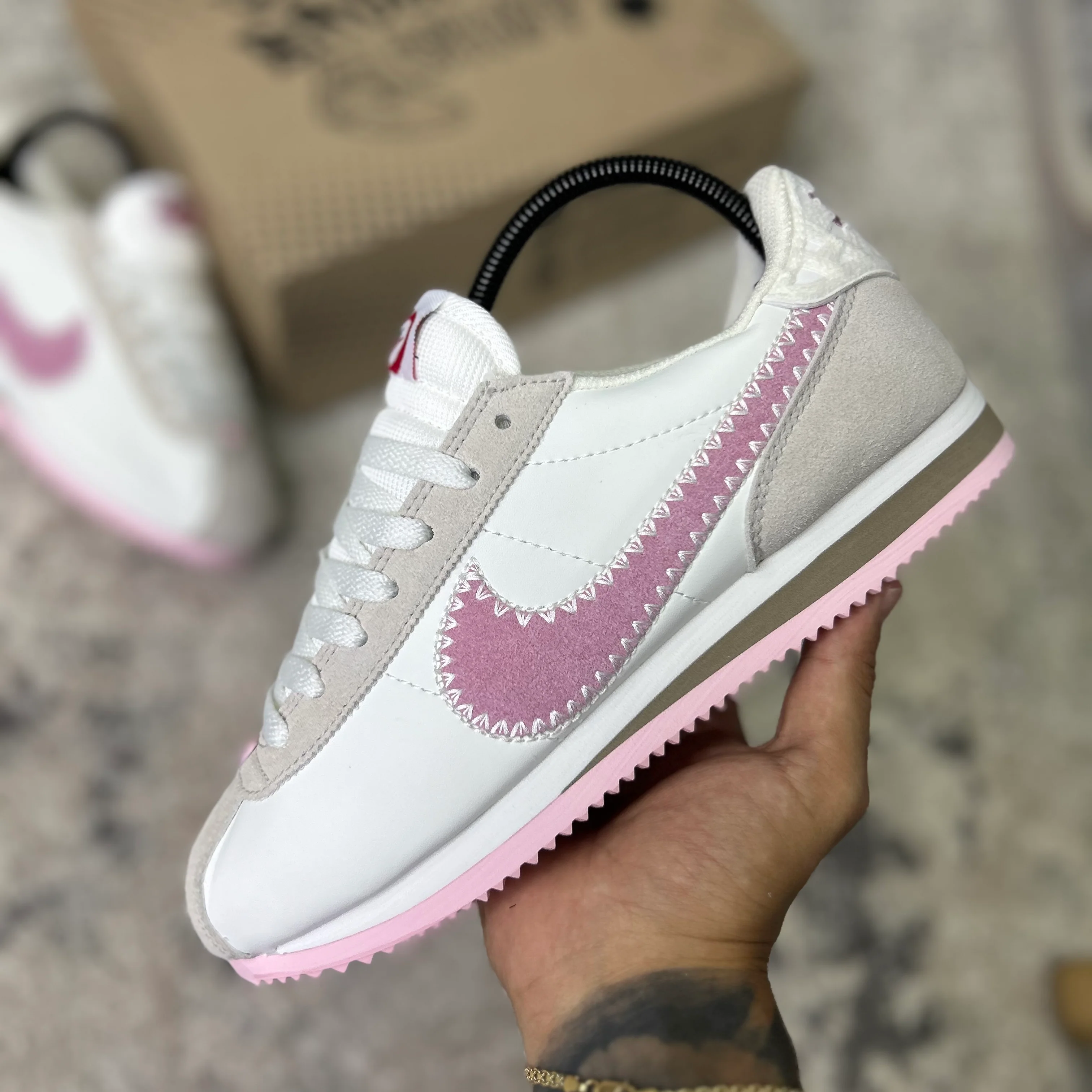 NIKE CORTEZ - Valentine's Day (AAA) - Image 5