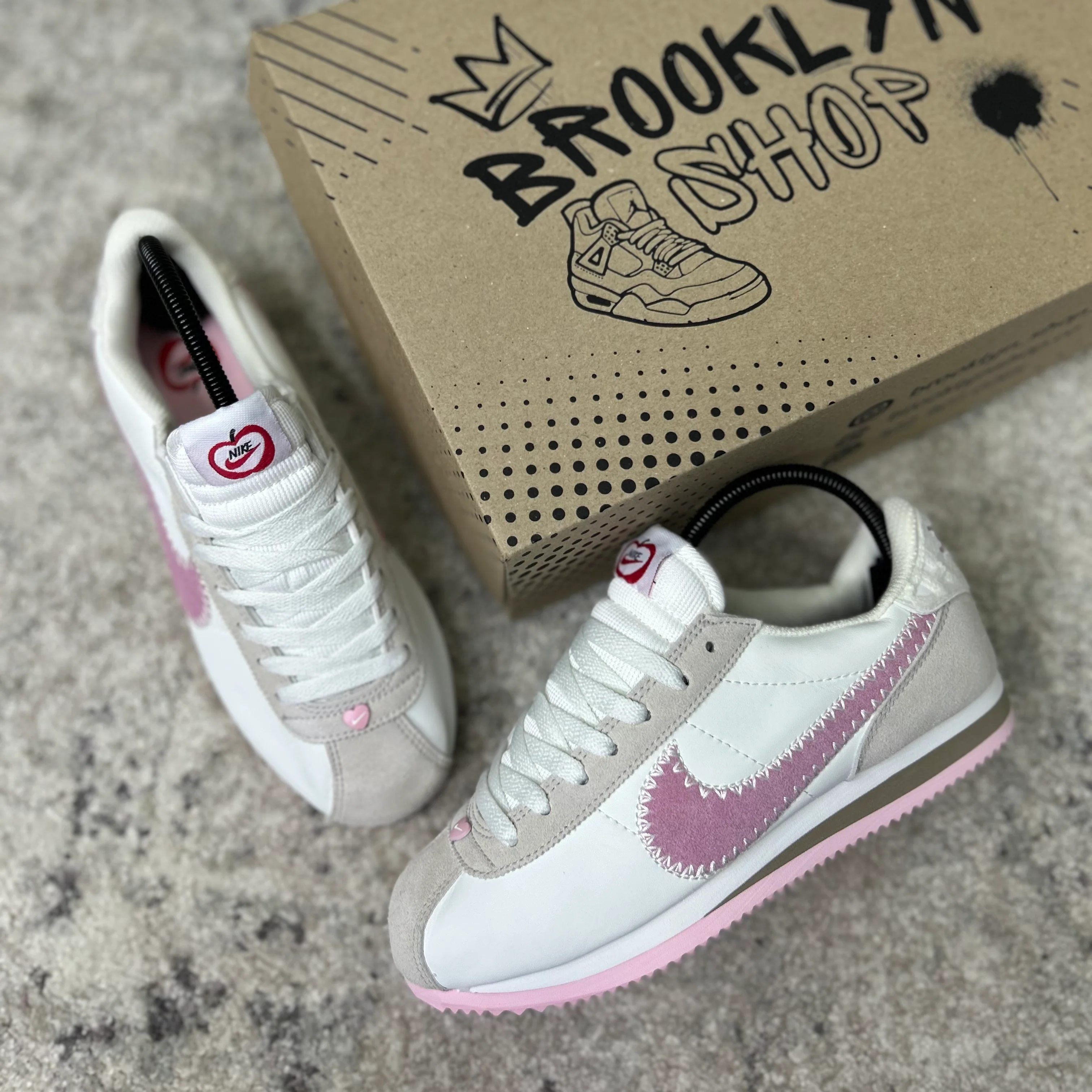 NIKE CORTEZ - Valentine's Day (AAA) - Image 6