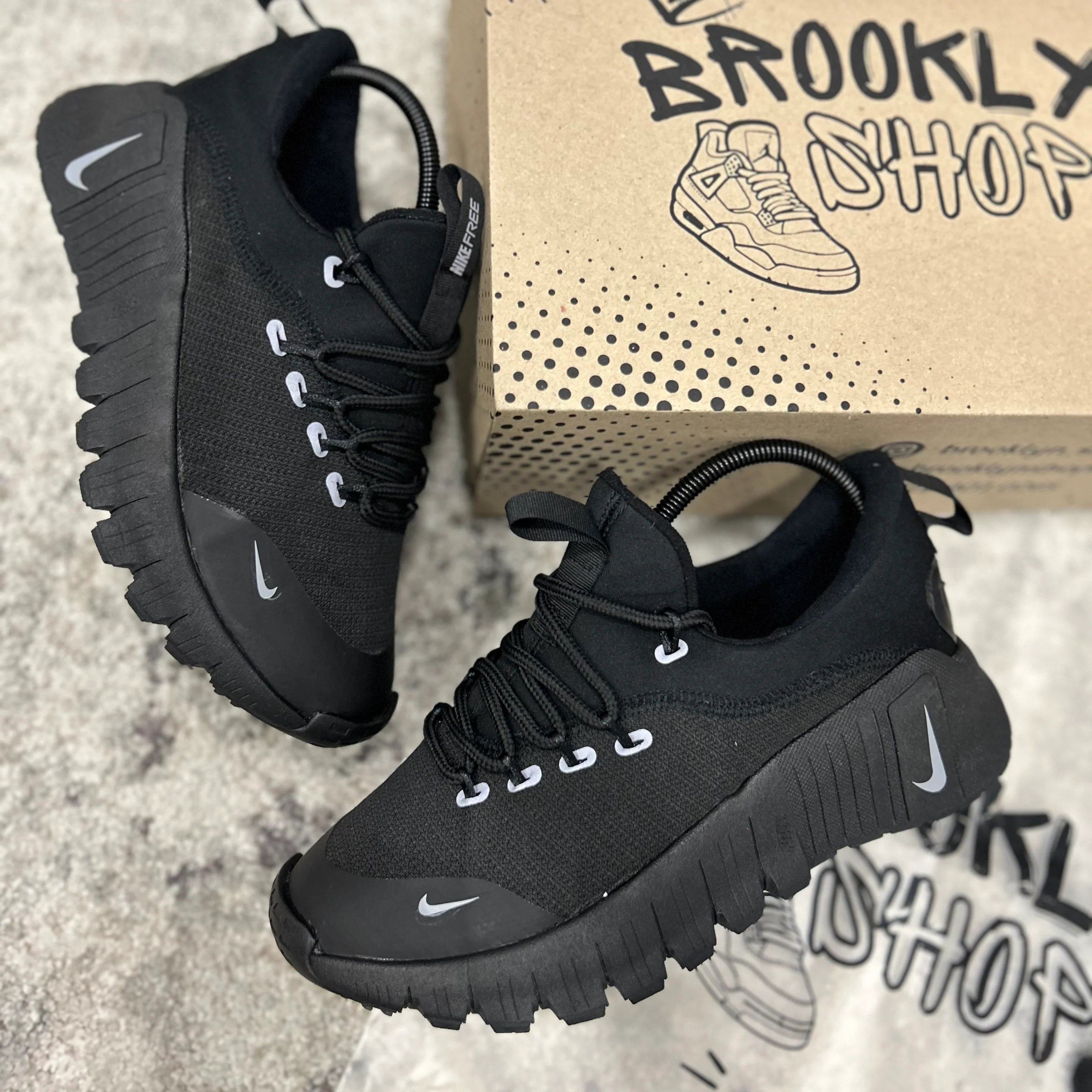 NIKE FREE METCON 6 - TODO NEGRO - Image 5